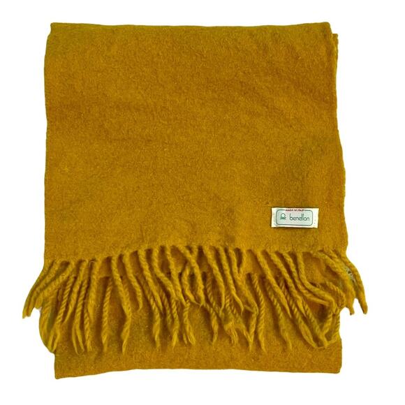 VTG.  Benetton Boiled Wool Scarf Mustard Yellow Preppy Embroidered Crest Retro - Picture 1 of 5